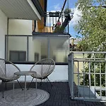 Superhosts Parkplatz - Zentrum - Terrasse - King-bett - Netflix *