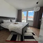 Superhosts Parkplatz - Zentrum - Terrasse - King-bett - Netflix Apartamento Brema