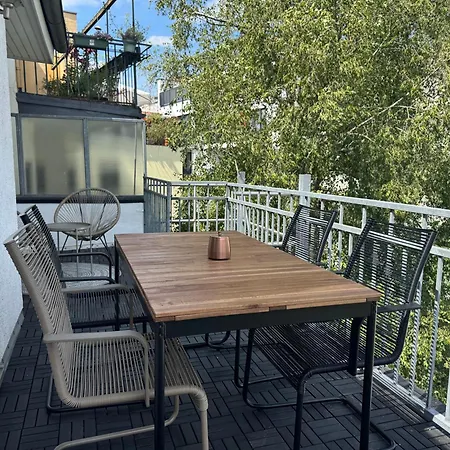 Superhosts Parkplatz - Zentrum - Terrasse - King-bett - Netflix * Brema