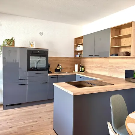 Superhosts Parkplatz - Zentrum - Terrasse - King-bett - Netflix Brema